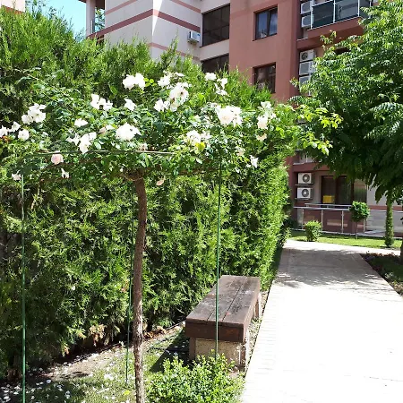 Family Apartman Napospart